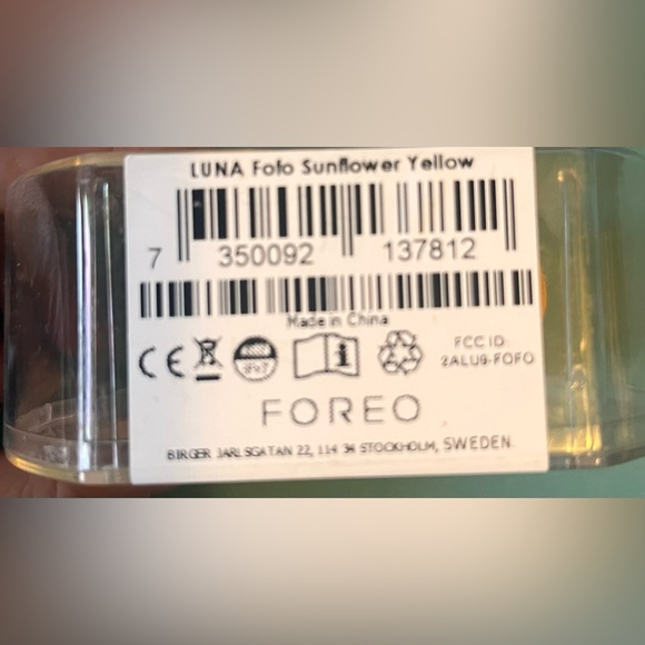 FOREO Luna Fofo Face Cleansing device - sunflower yellow - Picture 5 of 6
